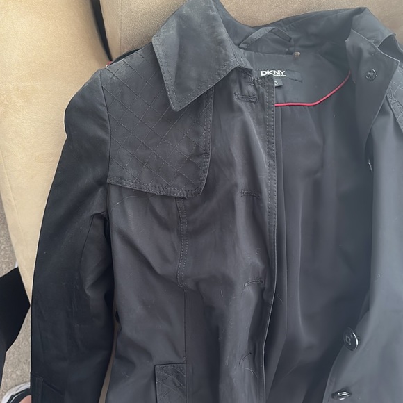 Black DKNY trench coat - Picture 2 of 3